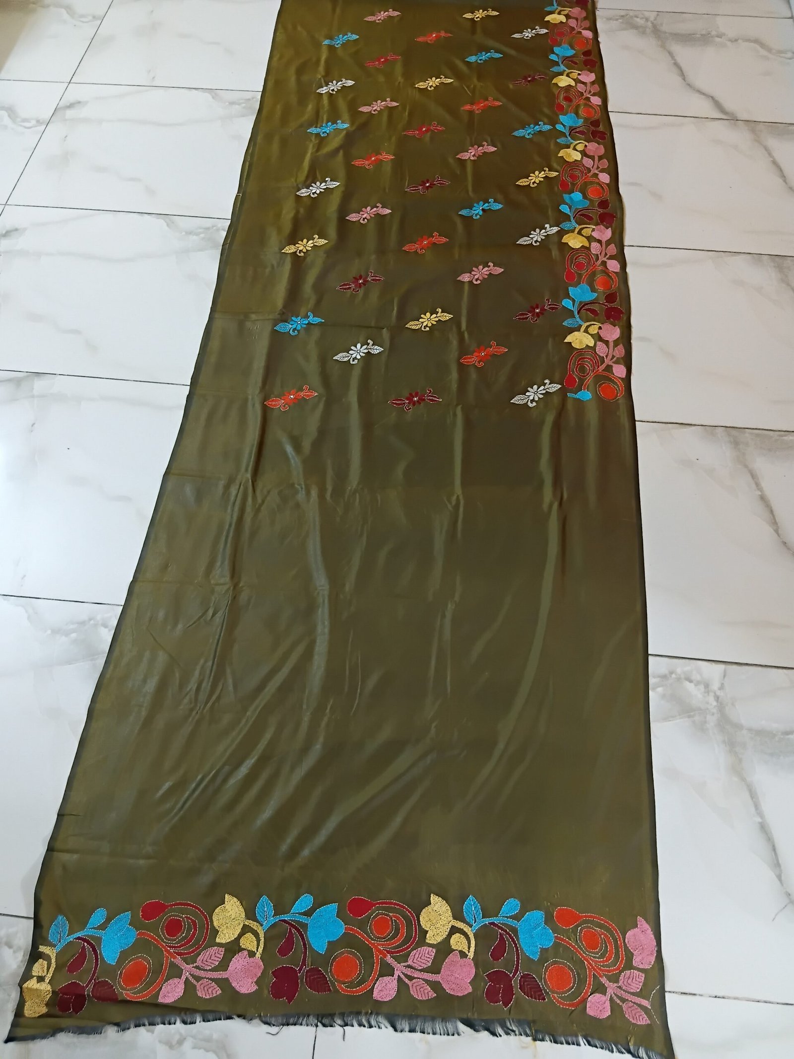 Olive Green Silk Kantha Stitch Saree % kantha stitch saree as009