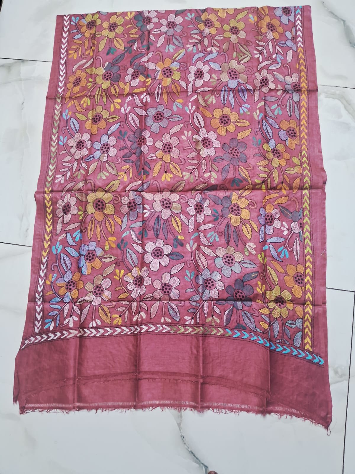 Red Tussar Silk Kantha Stitch Dupatta % kantha stitch dupatta td006