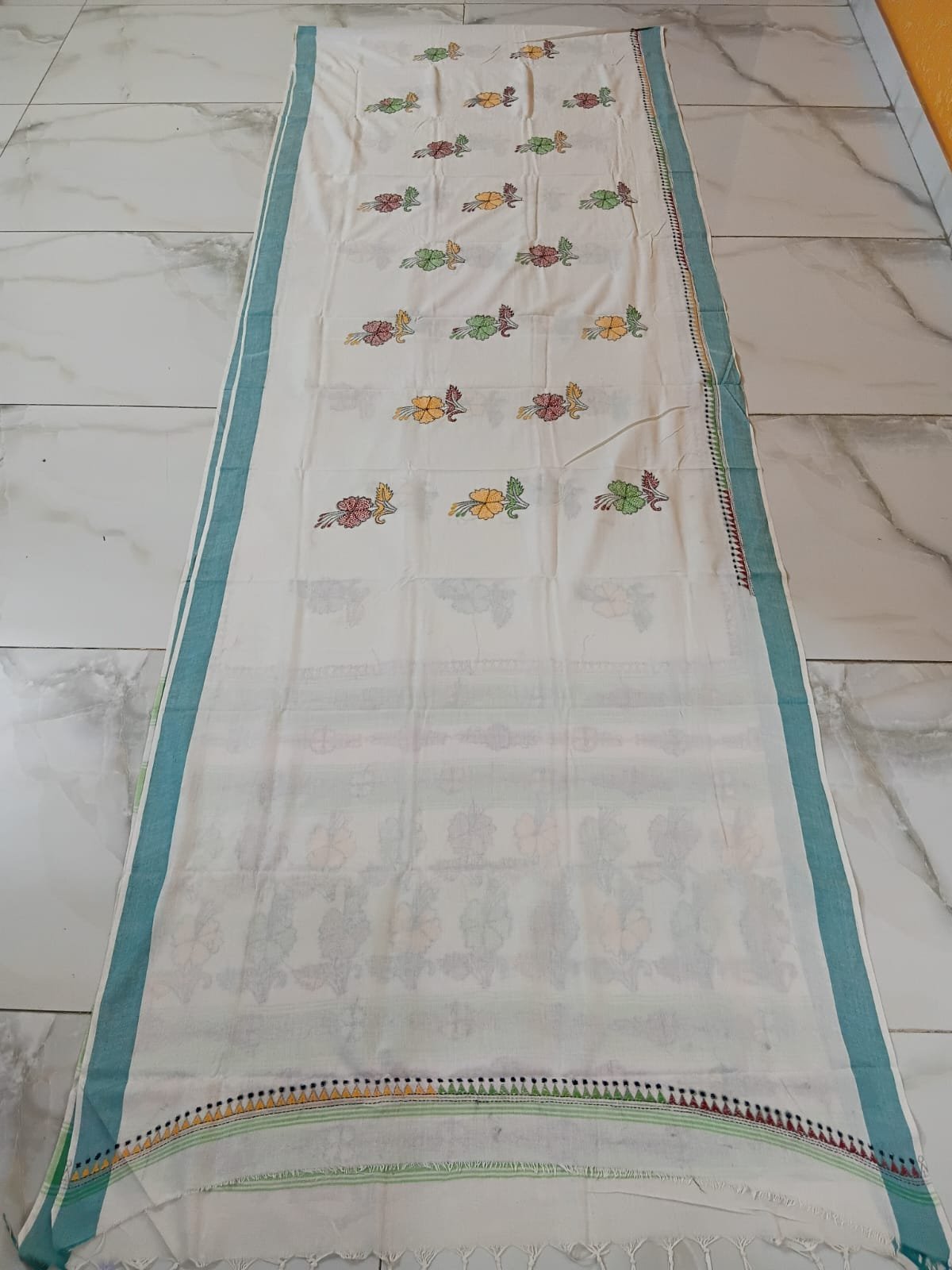 Cotton Kantha Stitch Saree % Cotton Kantha Stitch Saree - Image 5