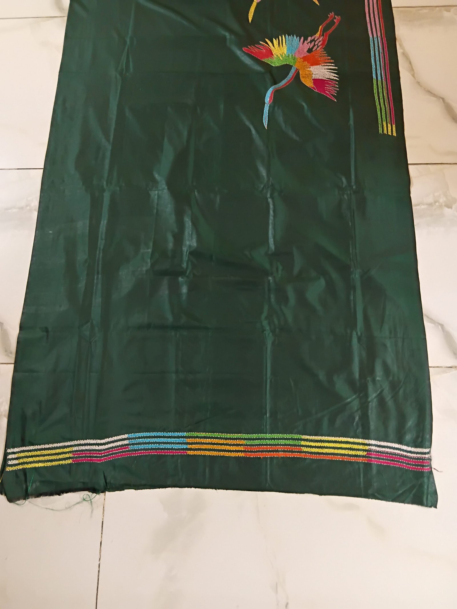 Green Bird Motif Kantha Stitch Saree on Blended Bangalore Silk % Nature-inspired bird embroidery on green Kantha saree