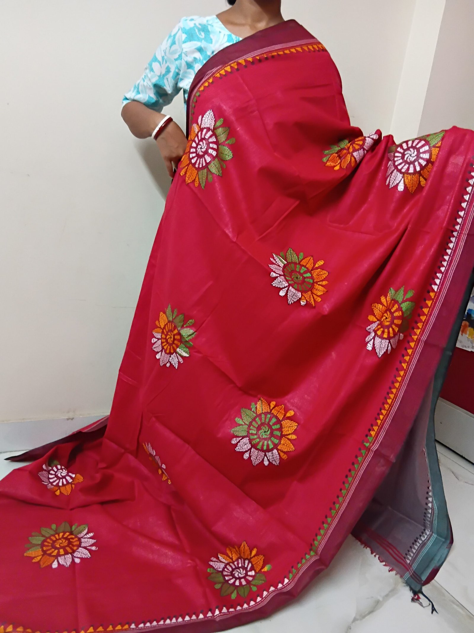 Red Cotton Kantha Stitch Saree % Red cotton ethnic saree with detailed traditional stitching